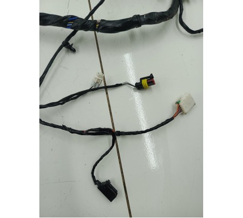 Электропроводка двери крышки багажника