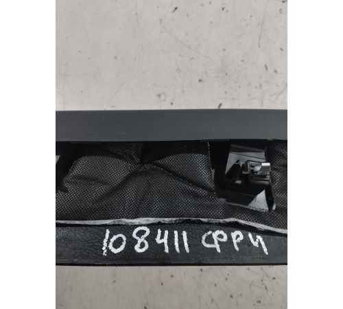 Накладка крышки багажника