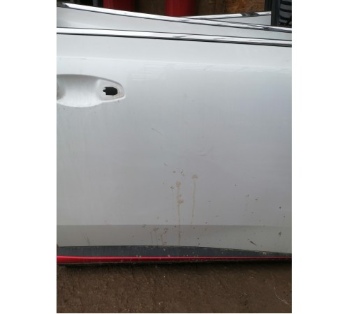 Дверь передняя правая