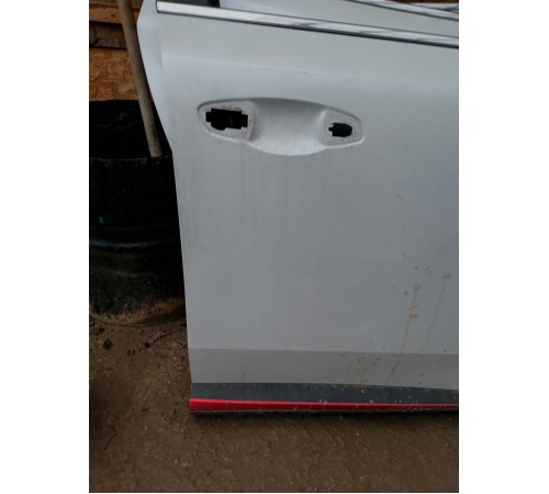 Дверь передняя правая