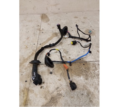 Электропроводка двери задней правой