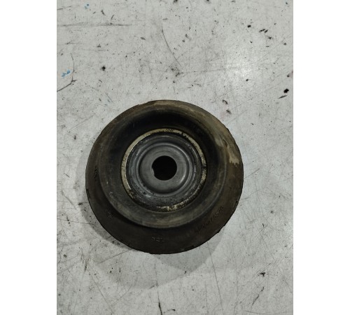 Опора амортизатора(передняя правая)