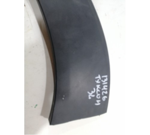 Молдинг (накладка) крыла задняя левая