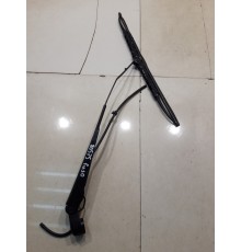 Рычаг стеклоочистителя (правый)