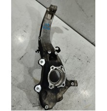 Кулак поворотный(передний правый)