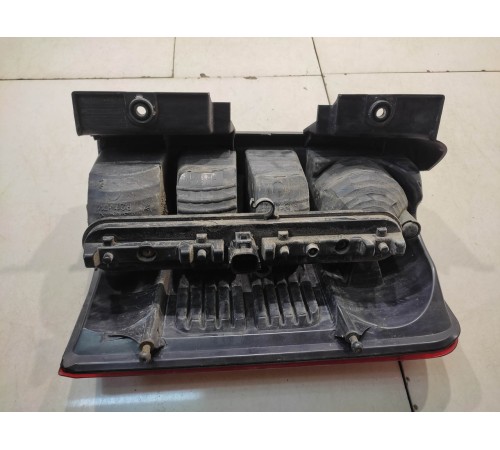 Фонарь (задний, левый)