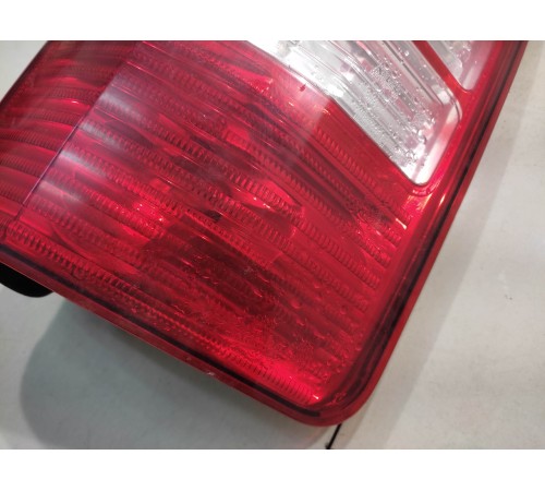 Фонарь (задний, левый)