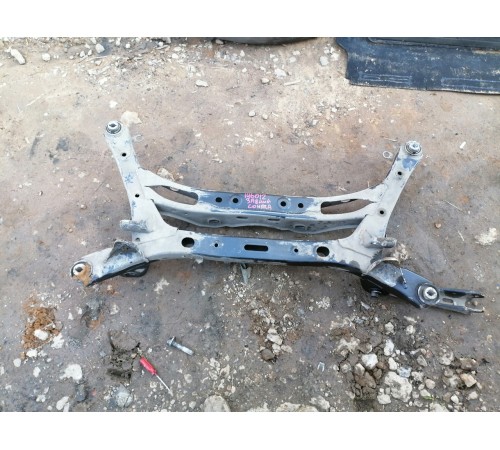 Подрамник задний