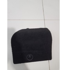 Накладка обшивки багажника левая