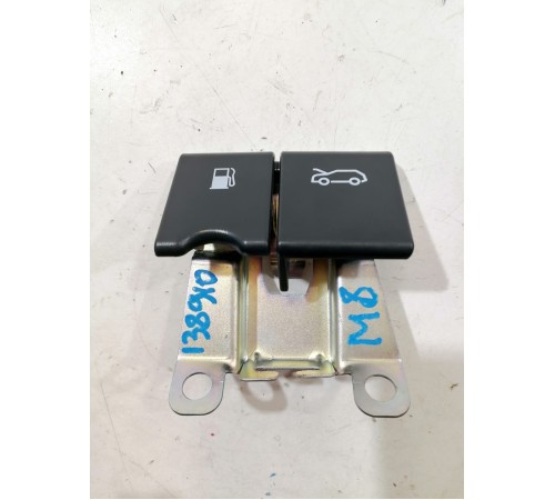 Ручка открывания капота и бака