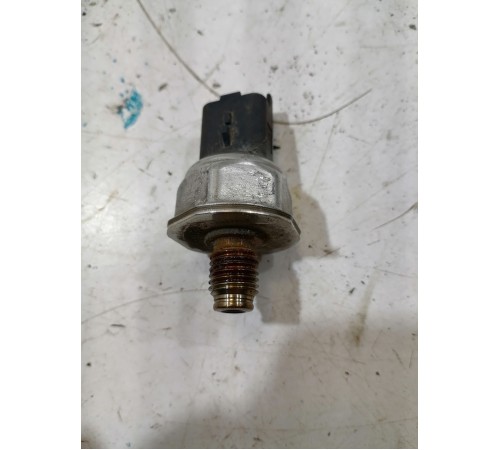 Датчик давления в топливной рампе