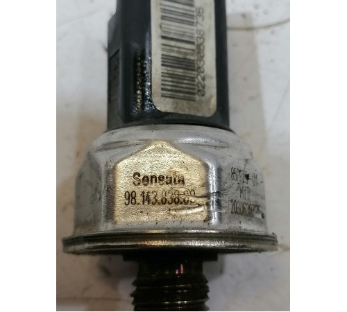 Датчик давления в топливной рампе