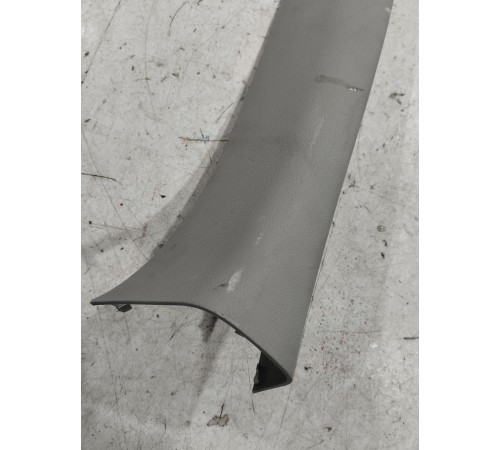 Обшивка крышки багажника левая