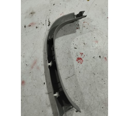 Обшивка крышки багажника левая