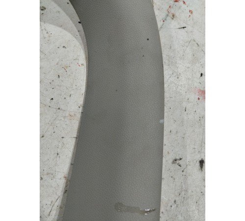 Обшивка крышки багажника левая