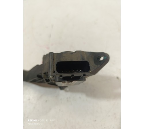 Педаль газа