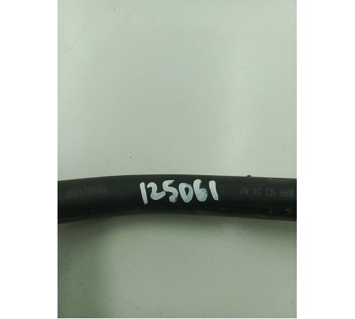 Трубка системы охлаждения