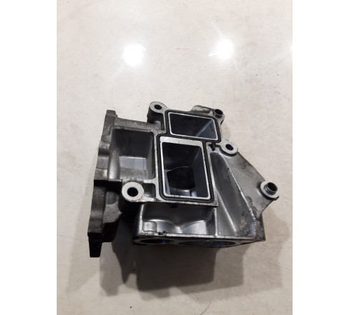 Корпус водяной помпы