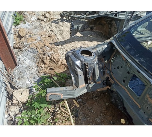 Лонжерон (передний правый)