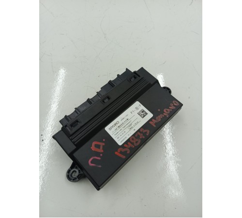 Блок управления двери передний левый