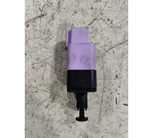 Датчик стоп сигнала