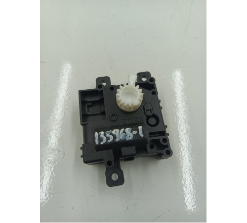 моторчик заслонки печки