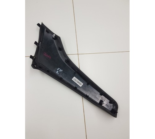 Накладка центральной консоли левая декоративная