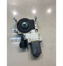 Моторчик стеклоподъемника (задний, правый)