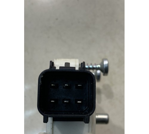 Моторчик стеклоподъемника (задний, правый)