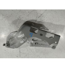 Петля капота левая