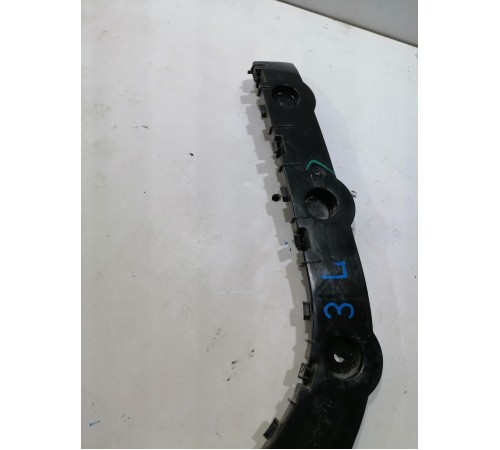 Кронштейн заднего бампера левый