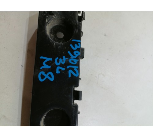 Кронштейн заднего бампера левый