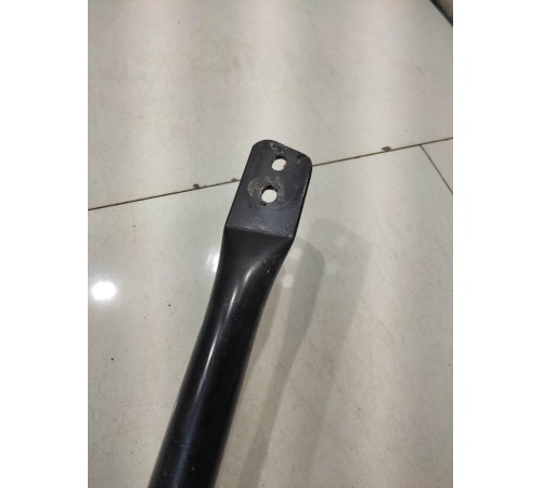 распорка стойки левая