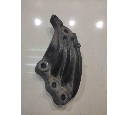 Опора АКПП (правая)