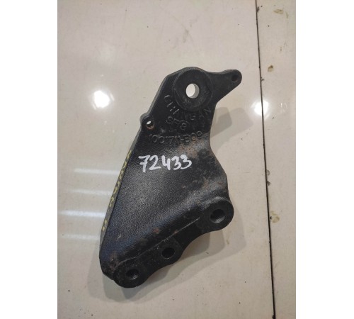 Опора АКПП (правая)