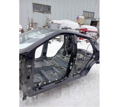 Порог со стойкой левый