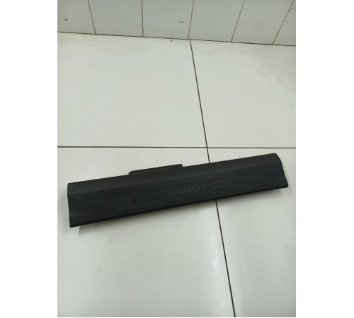 Накладка порога передняя правая