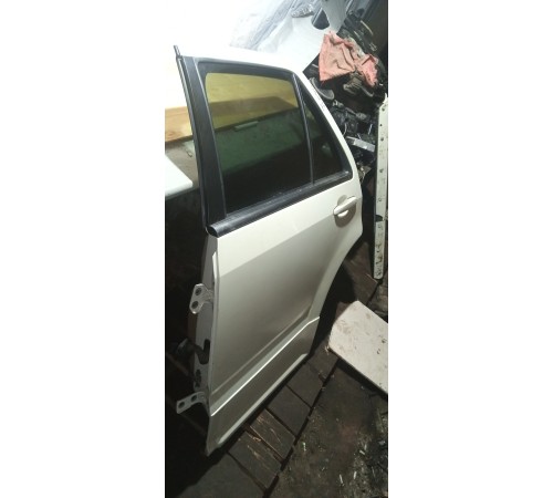 Дверь задняя левая