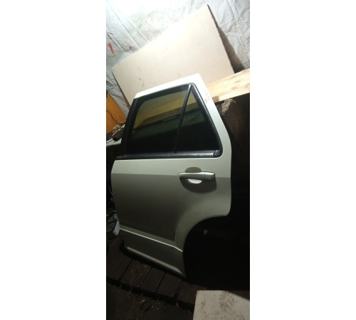 Дверь задняя левая