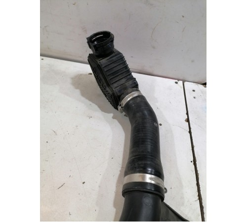 Патрубок интеркулера