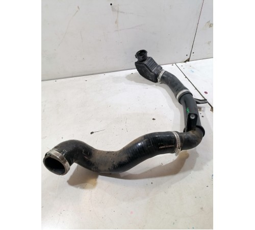 Патрубок интеркулера