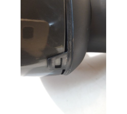 Боковое зеркало заднего вида (правое)