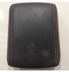 Крышка подлокотника