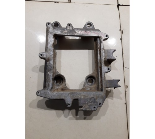 Кронштейн(крепление) блока управления двигателем