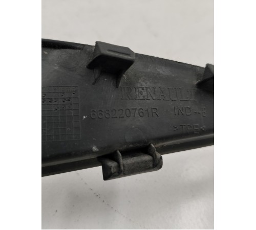 Уголок жабо левый