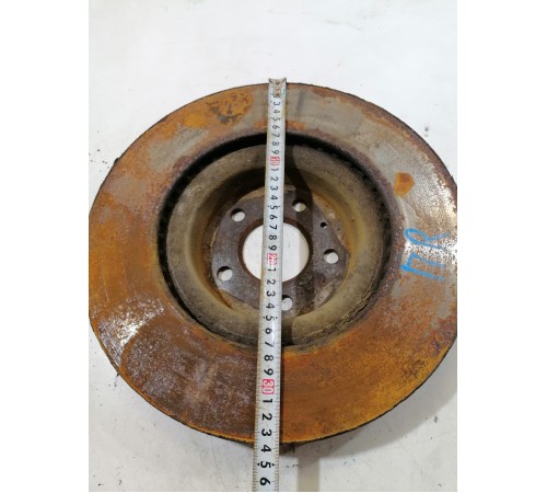 Тормозной диск передний