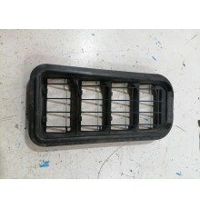 Решетка вентиляционная правая