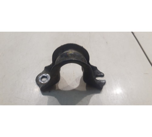 крепеж стойки стабилизатора (переднего)