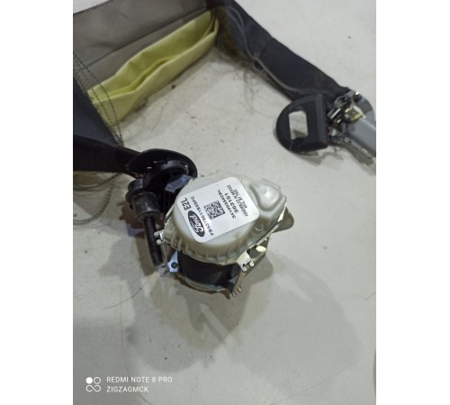 Ремень безопасности (задний левый)