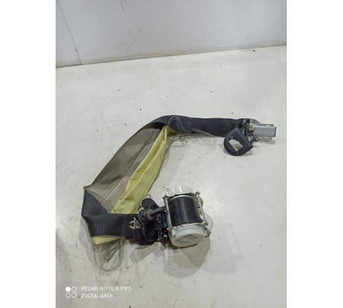 Ремень безопасности (задний левый)